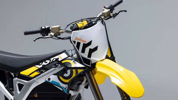 SurRon Storm Bee MX – High-Performance Electric Dirt Bike - Image 3